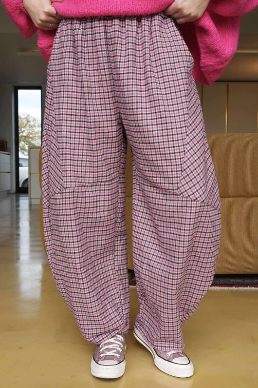 Donald Plaid Brushed Cotton Barrel Pant Pink